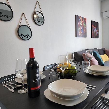 Kay'S City & Seaview One Bedroom Apartment Larnaca Extérieur photo